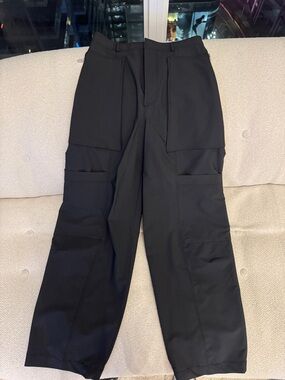 Black Cargo Pants – Straight Fit